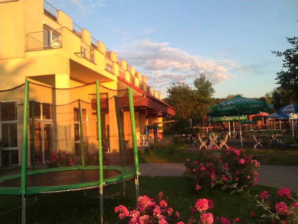 Hotel Seegasthof Zaberfeld מראה חיצוני תמונה